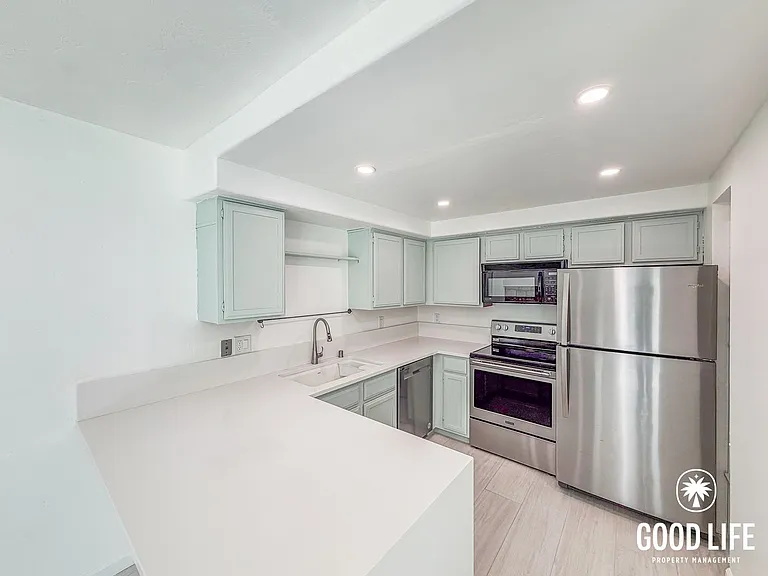 4964 Waring Rd #C — Photo 6