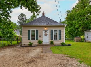 951 28th St, Des Moines, IA 50312