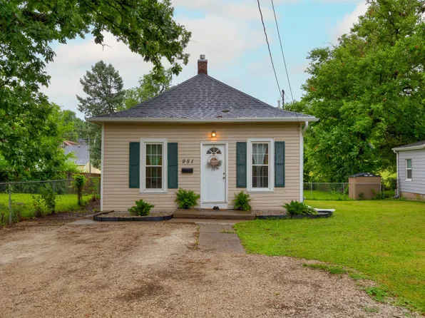 951 28th St, Des Moines, IA 50312
