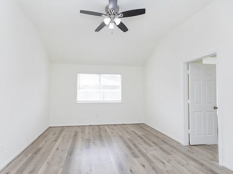 16307 Goanna Ct — Photo 24