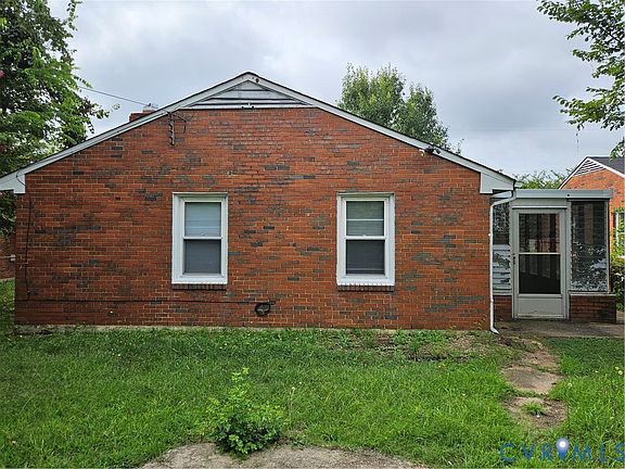 2nd image of 2206 Ford Ave