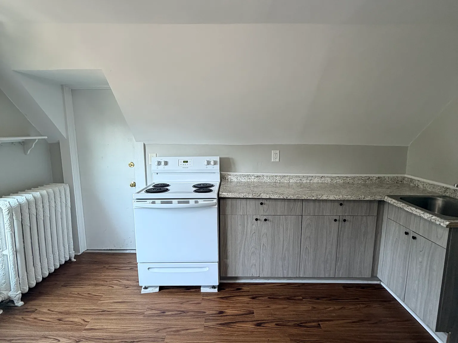 2 bed, $1,725 — Photo 1