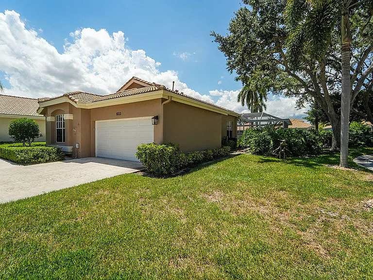 8213 Quail Meadow Trce — Photo 33