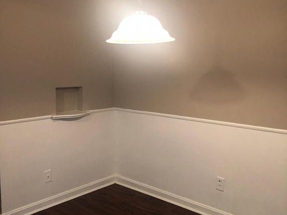 4th image of 3909 E Gatewood Ln APT 1