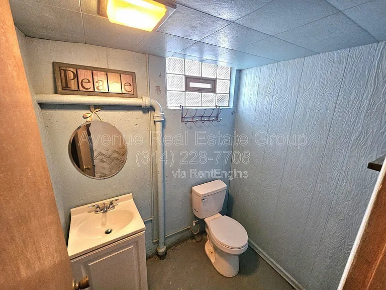 1130 Forest Home Dr — Photo 15