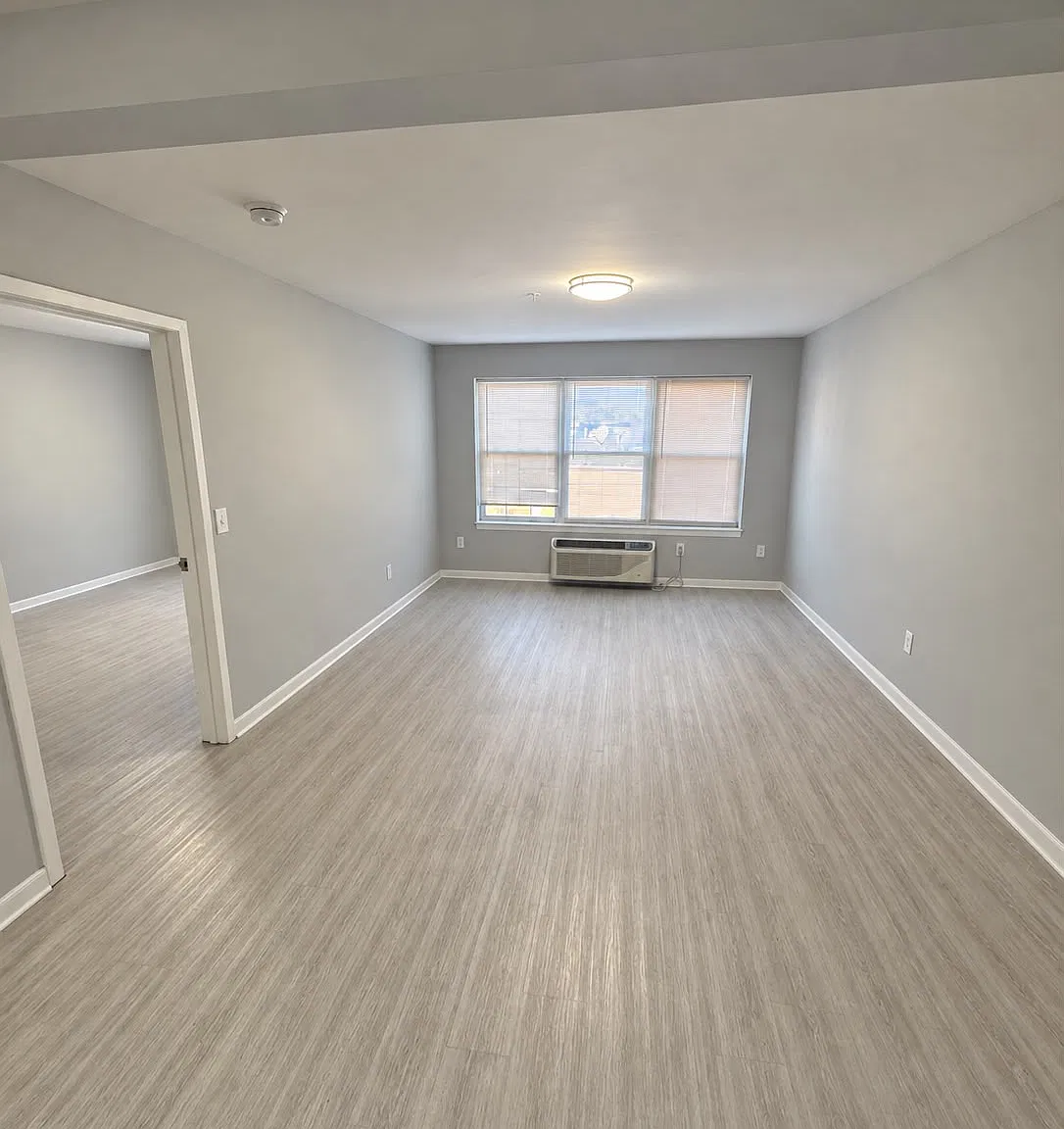 1 bed, $1,431 — Photo 3
