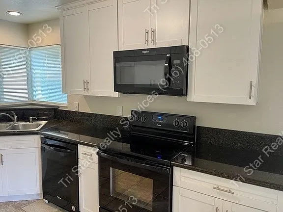 3 bed, 1519 sqft, $2,700 — Photo 4