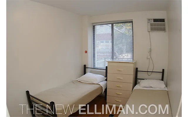 Rented by Douglas Elliman | media 24