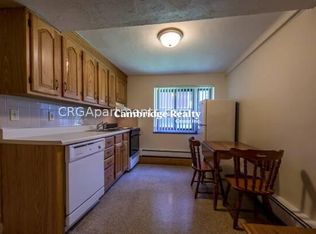 11 Brattle Dr #2T, Arlington, MA 02474