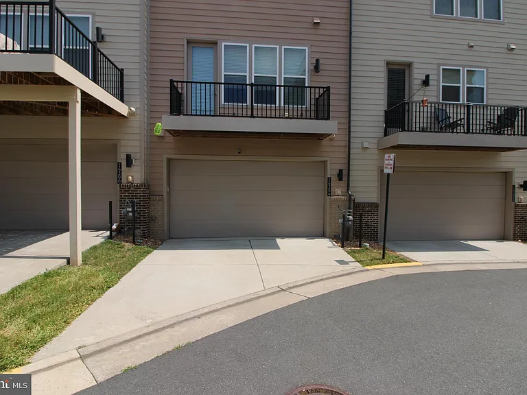14304 Beckett Glen Cir — Photo 11