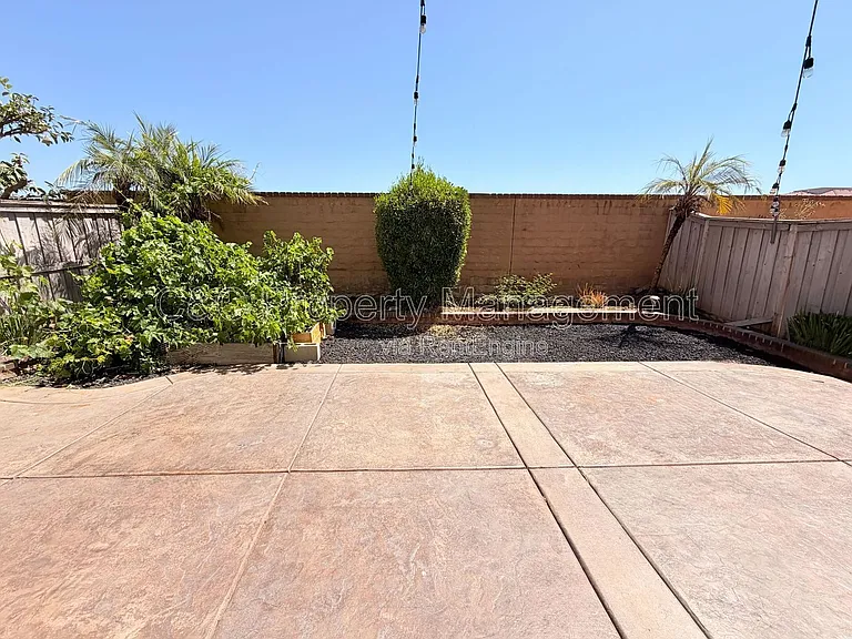 410 Mira Loma Ln — Photo 19