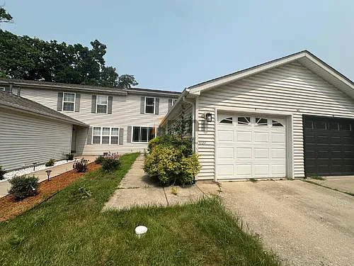395 Plymouth Rd #C Photo 1 395 Plymouth Rd #C Photo 1