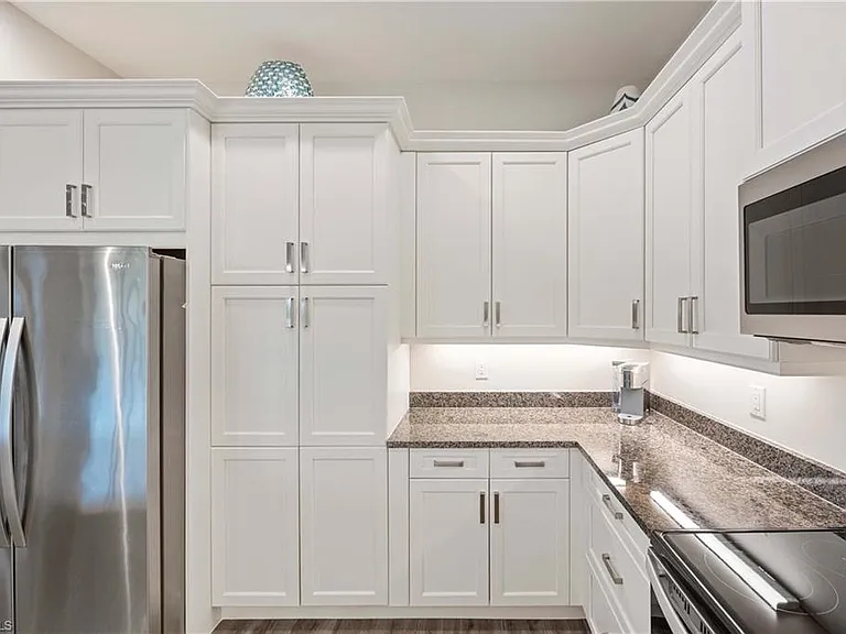 5855 Haiti Dr — Photo 16