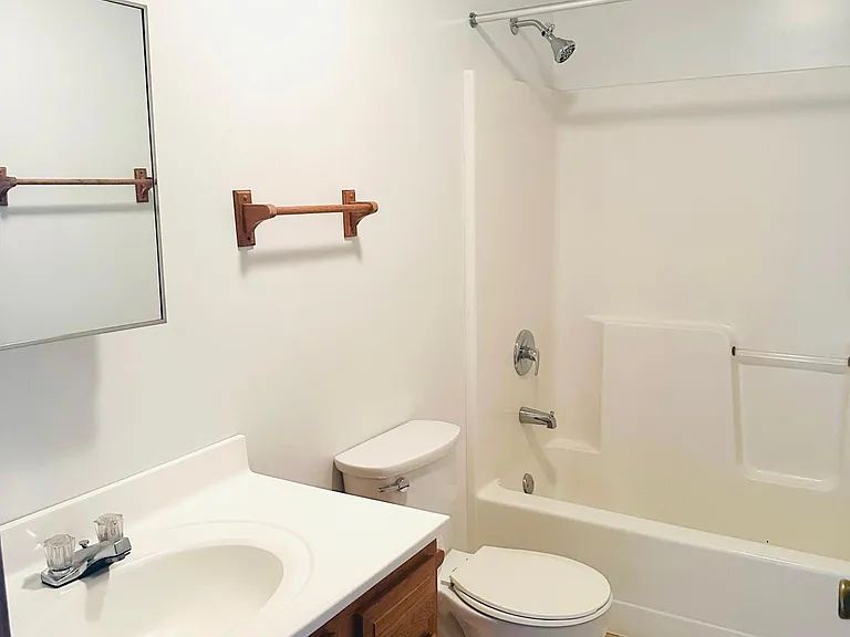 41 Hickory Dr — Photo 4