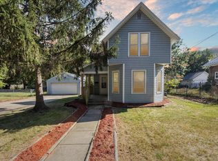 1136 Forest Ave, Beloit, WI 53511