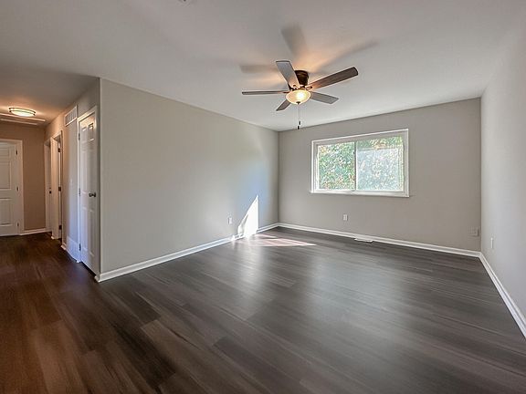 4th image of 7131 Manderlay Dr