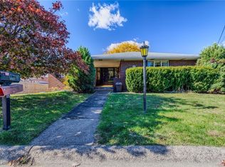 127 McKinley Rd, Weirton, WV 26062