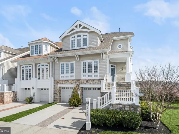8725 Lake Edge Dr, Laurel, MD 20723