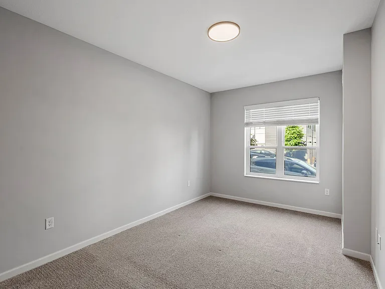 Rya Apartments — Photo 81