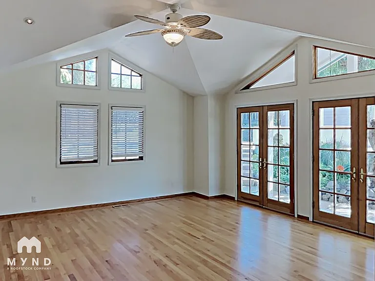 10924 Barranca Dr — Photo 14