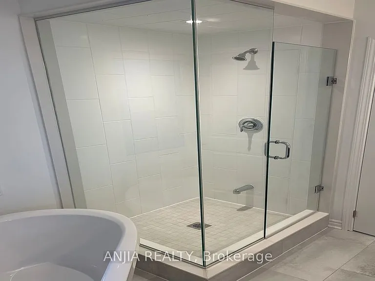 3039 John McKay Blvd — Photo 12