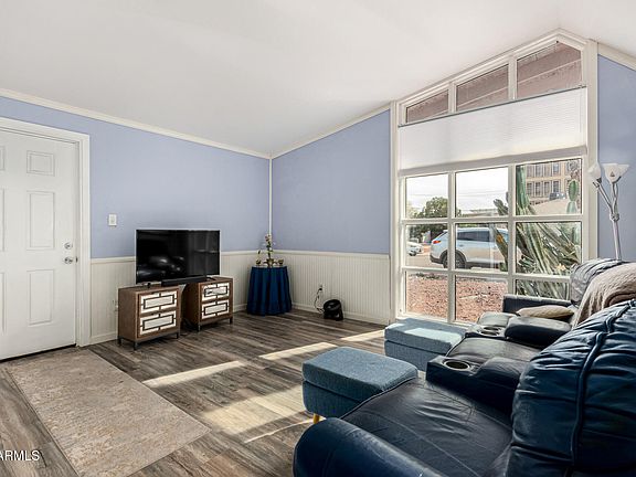 5th image of 1908 W BERRIDGE Lane #1