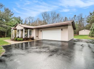 1626 Cherry Rd, Manistee, MI 49660