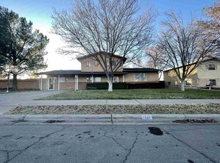 1417 S Bonita Dr, Roswell, NM 88203