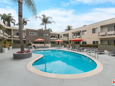 1233 N Laurel Ave APT 209, West Hollywood, CA, 90046