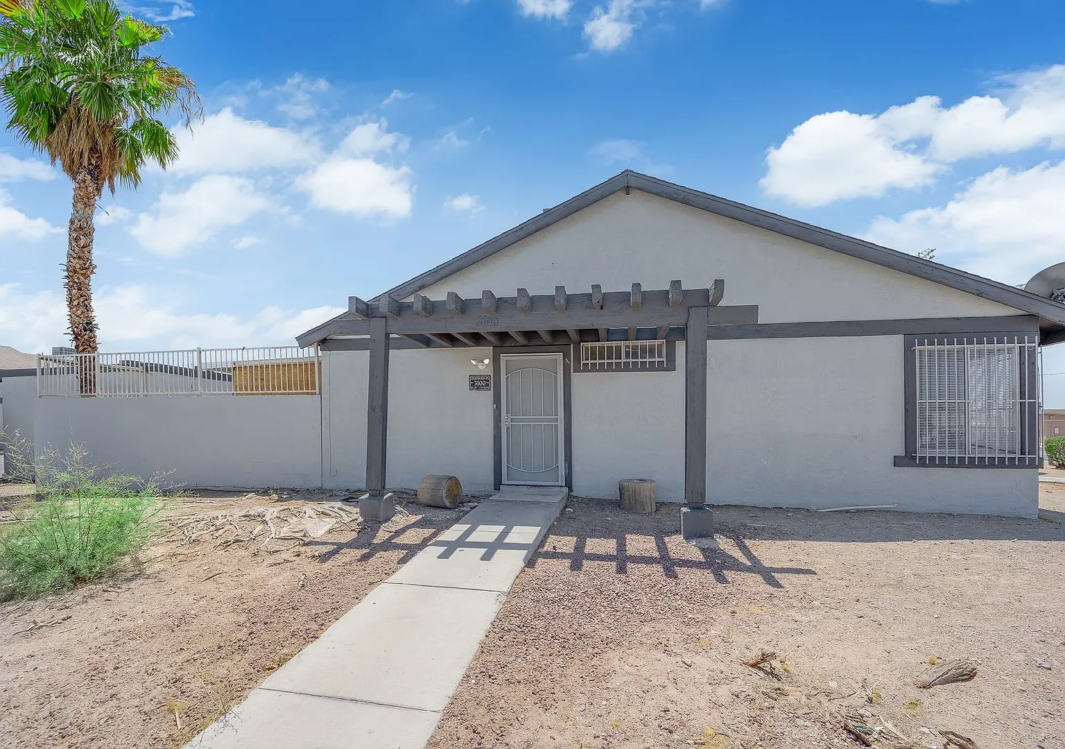 Step into this fully remodeled 2-bedroom, 1-bath corner townhome in Las Vegas, NV — Photo 1