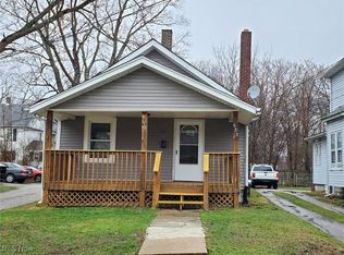623 W 57th St, Ashtabula, OH 44004