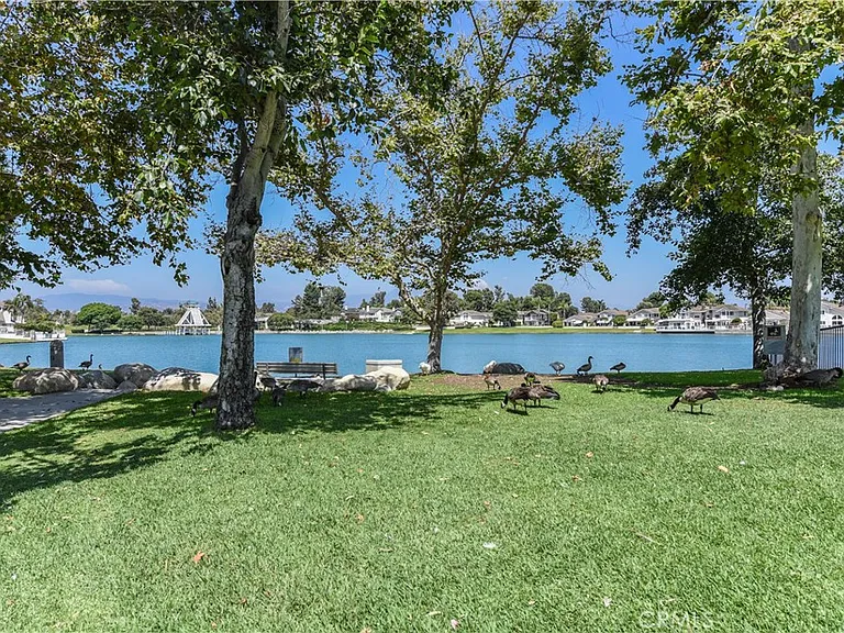 76 Fairlake #23 — Photo 66