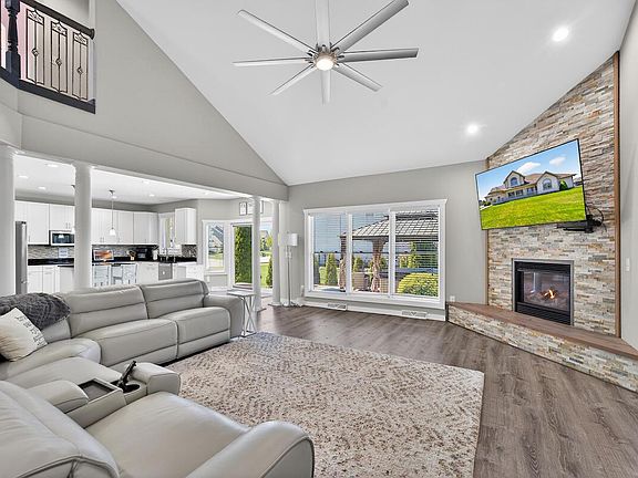 4th image of 2726 Avalon COURT
