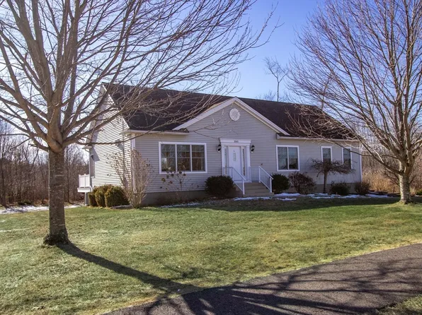 1065 Tinkham Rd, Wilbraham, MA 01095