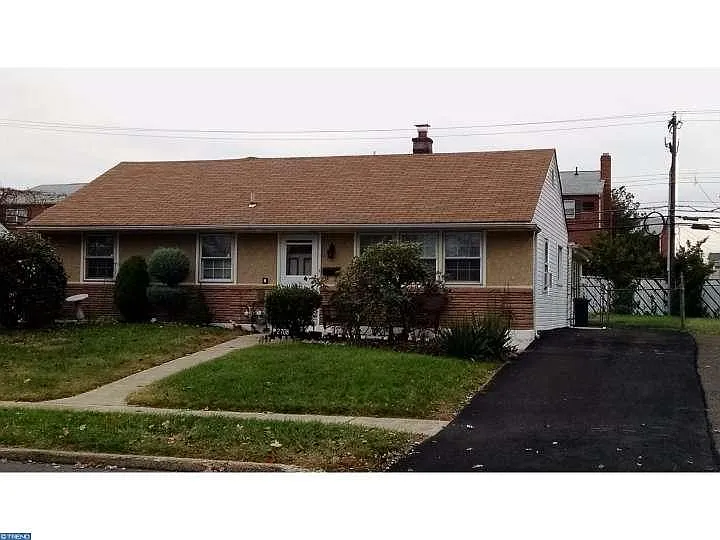 2708 Crafton Dr photo 1