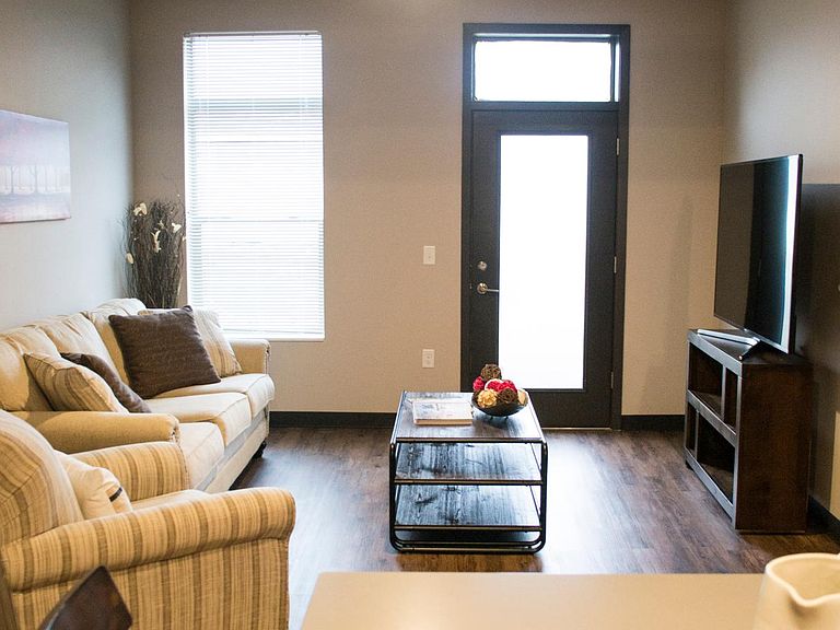 Brick Towne Ames Apartment Rentals Ames, IA Zillow