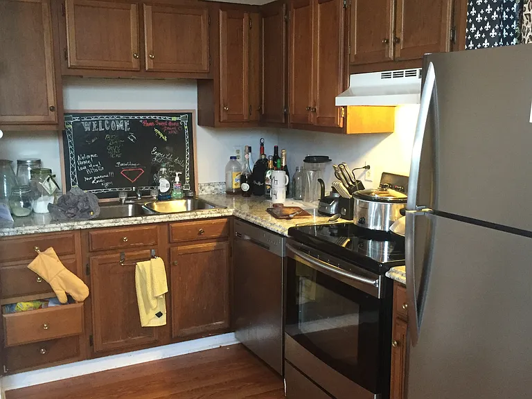 4200 Iberville St #2 — Photo 7