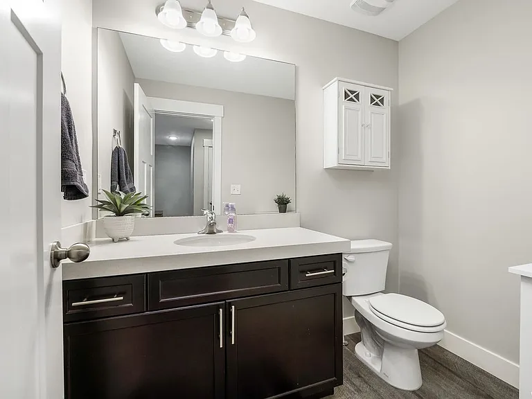 9288 S Castlebury Ct — Photo 8