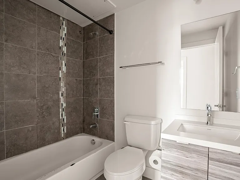 604 N Bluff Dr #228 — Photo 23