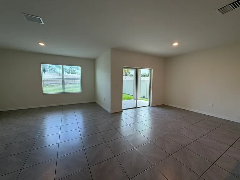 17819 Canopy Pl — Photo 4