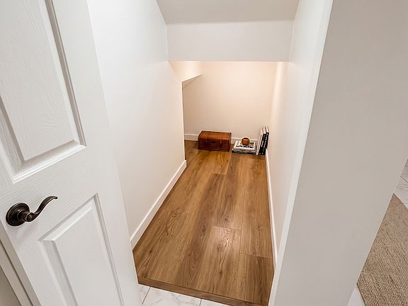 5th image of 8362 13th Ave #5