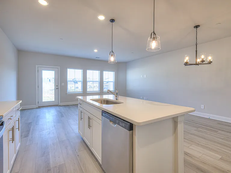 204 Douglas Bend Rd #1804 — Photo 4