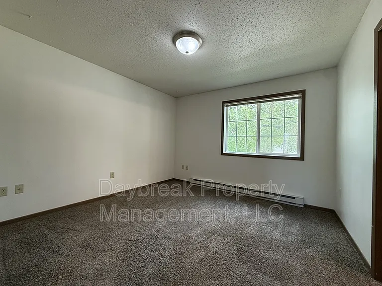 331 16th St S #9 — Photo 15