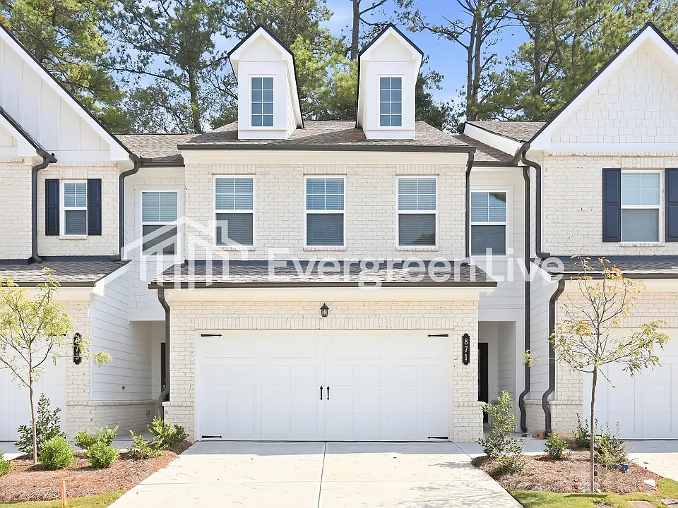 871 Rainwater Trce