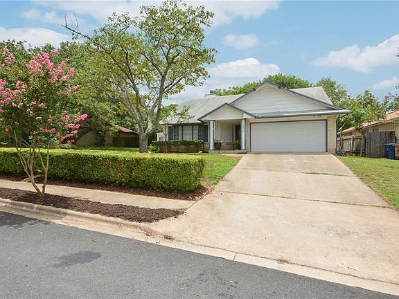 2nd image of 12314 Antoinette Pl