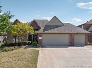 4409 W Memphis St S, Broken Arrow, OK 74012