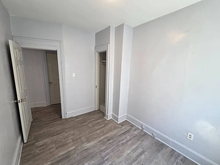 4008 Ardmore Ave — Photo 7