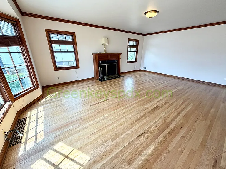 2101 N Rosa Parks Way — Photo 25