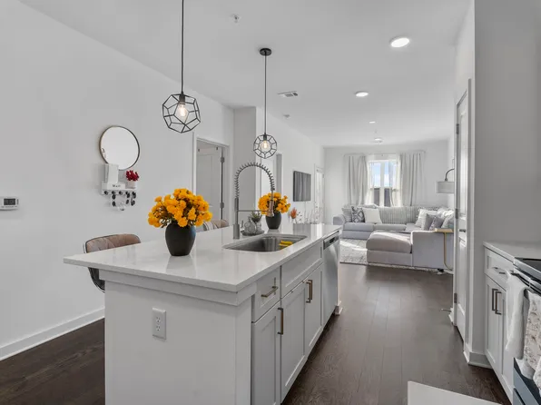 1677 54th Ave N APT 338, Nashville, TN 37209