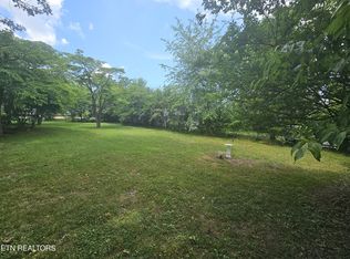 610 Farragut Ave, Knoxville, TN 37917